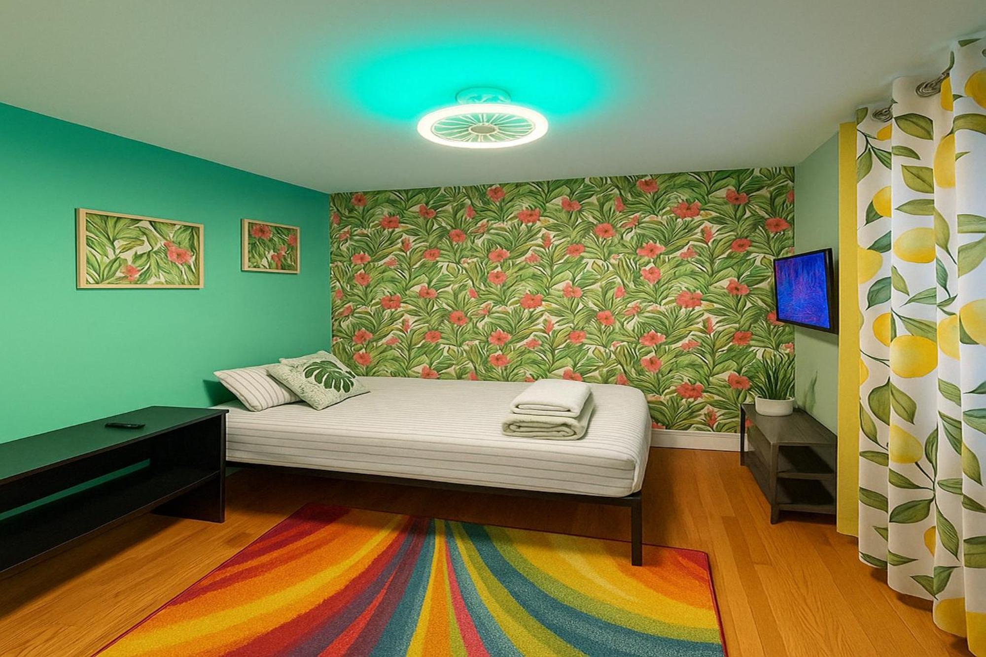 Tropical Comfort Room In Harlem Cozy Stay With Snacks & Style New York Buitenkant foto
